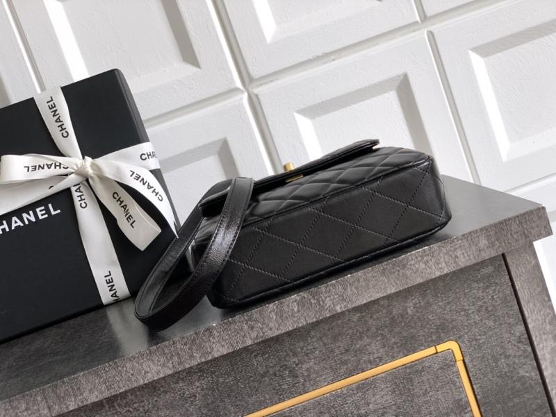 Small Chanel Lambskin Crossbody Bag Black AP4679