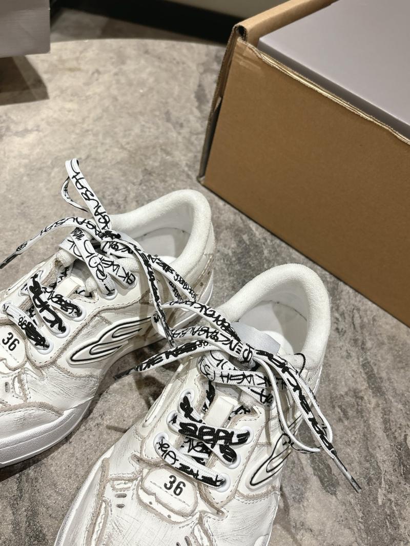 Balenciaga Unisex Sneakers SBS80804