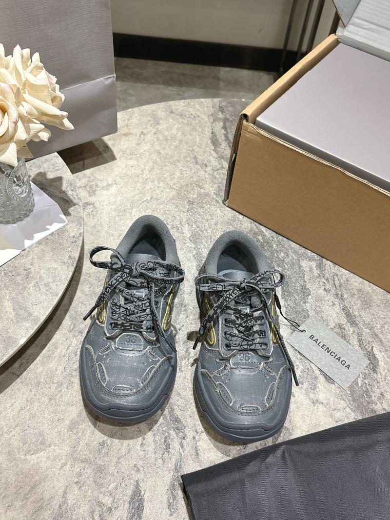 Balenciaga Unisex Sneakers SBS80806