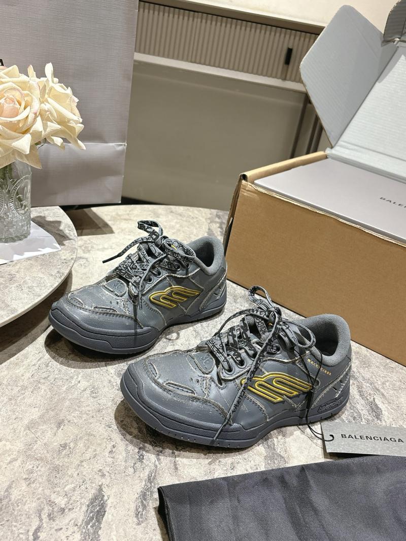 Balenciaga Unisex Sneakers SBS80806