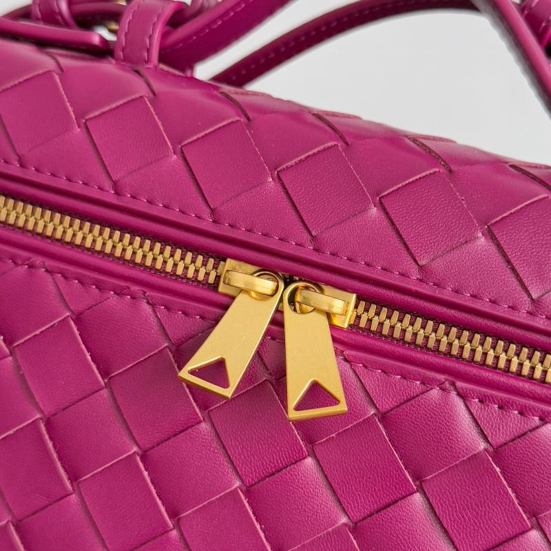 Bottega Veneta Bang Bang Vanity Case Cinnabar B789109