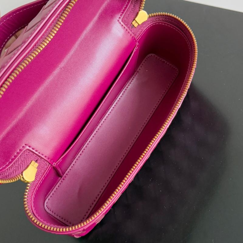Bottega Veneta Bang Bang Vanity Case Cinnabar B789109