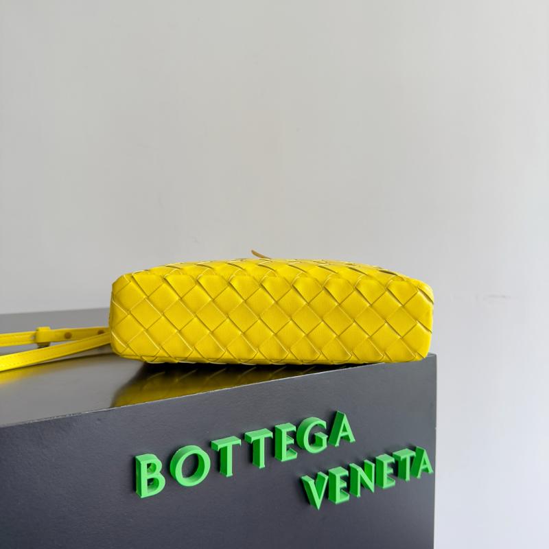 Bottega Veneta Bang Bang Vanity Case Sulfur B789109