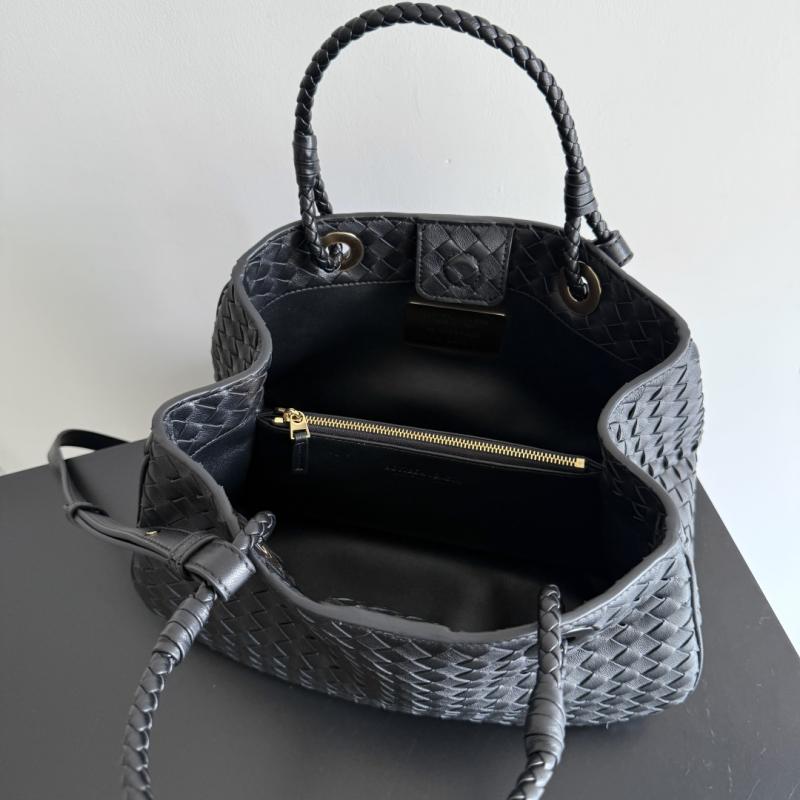 Bottega Veneta Basket Black 836261