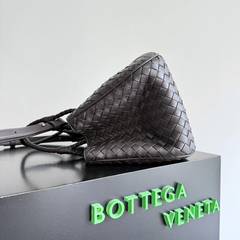 Bottega Veneta Basket Fondant 836261