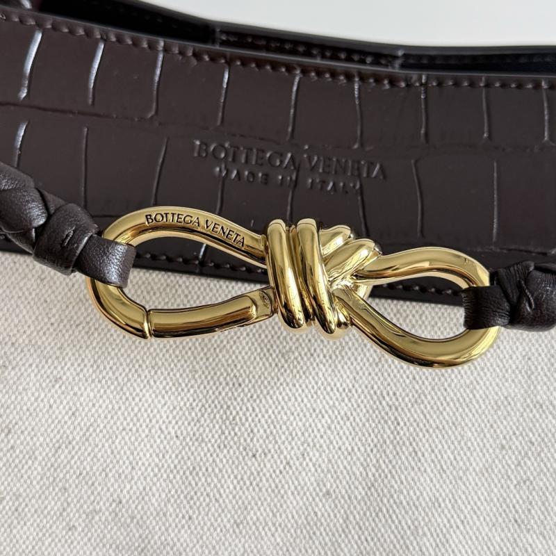Bottega Veneta Canvas Andiamo 743572