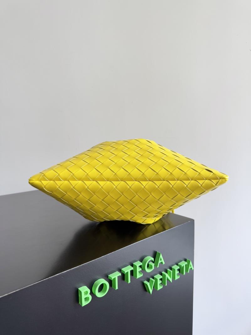 Bottega Veneta Medium Dustbag Sulfur 796728