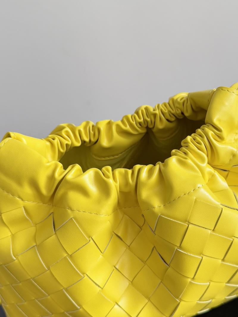 Bottega Veneta Medium Dustbag Sulfur 796728
