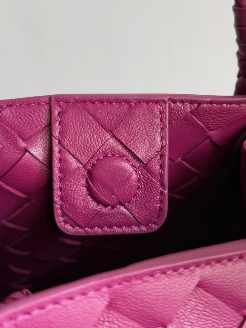 Bottega Veneta Small Parachute Cinnabar 796569