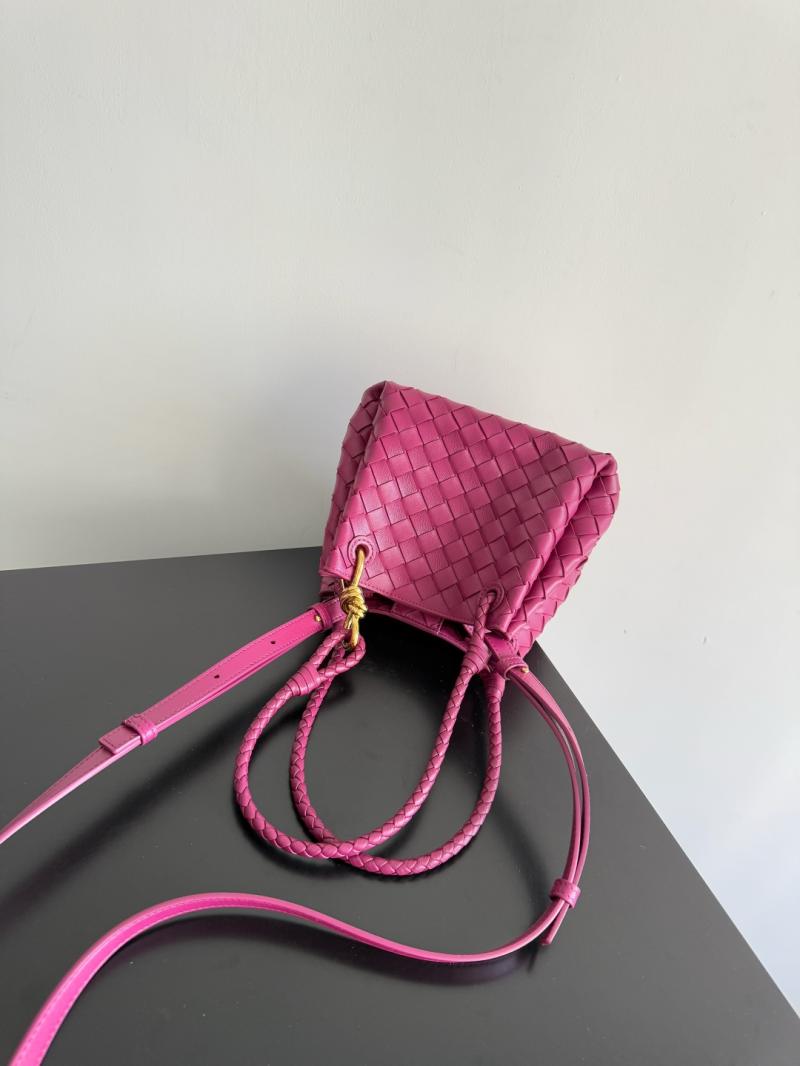 Bottega Veneta Small Parachute Cinnabar 796569