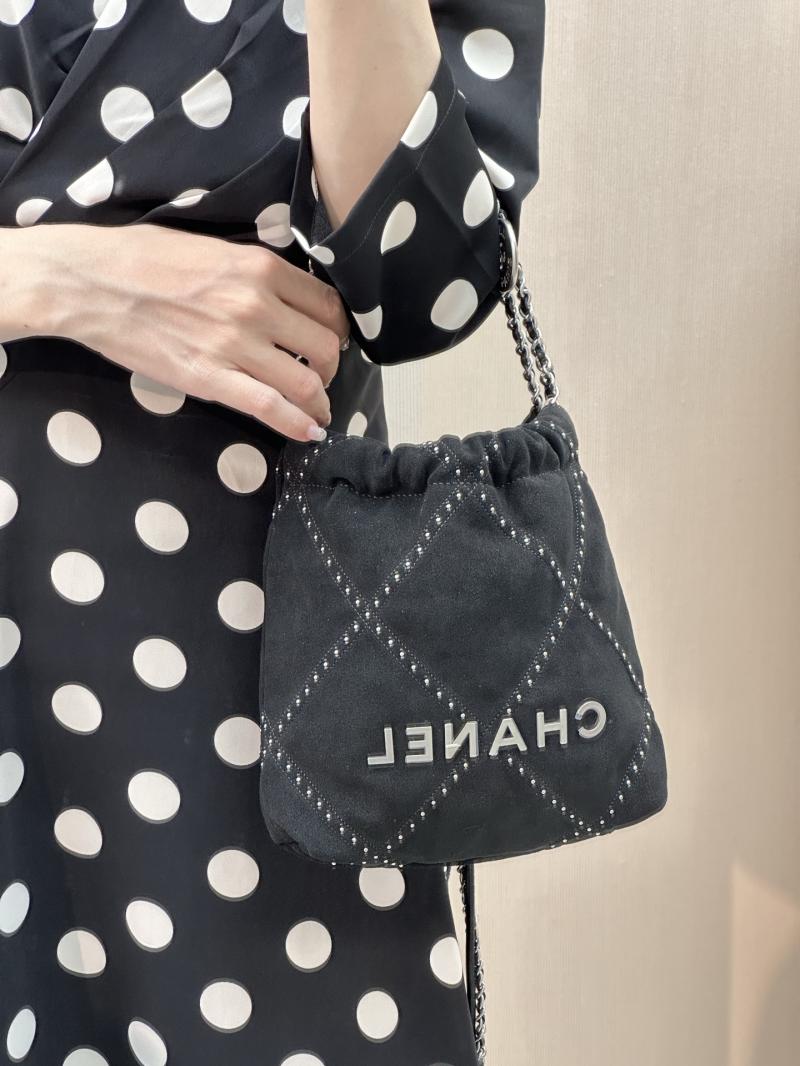 Chanel 22 Mini Handbag Black AS3980