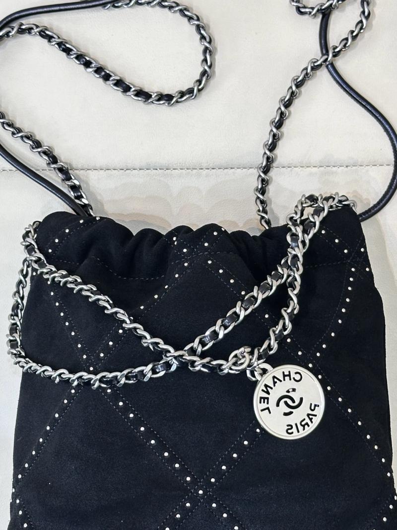 Chanel 22 Mini Handbag Black AS3980