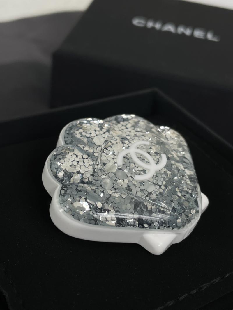 Chanel Brooch SCB81201