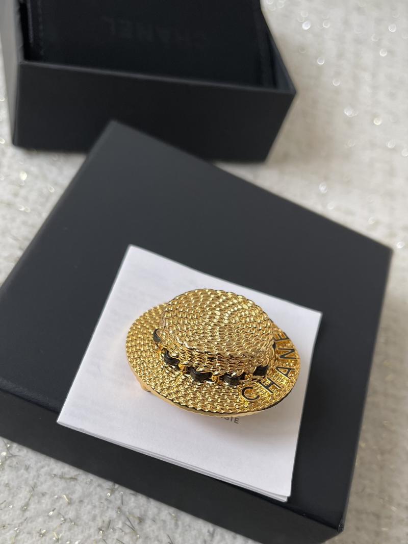 Chanel Brooch SCB81202