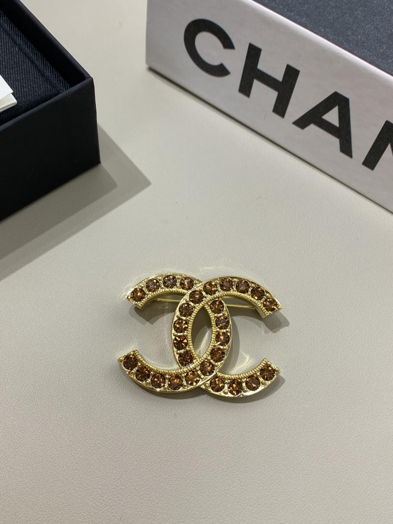 Chanel Brooch YCB72001