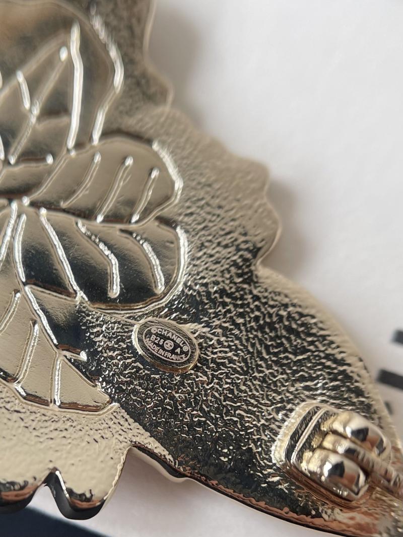 Chanel Brooch YCB72008