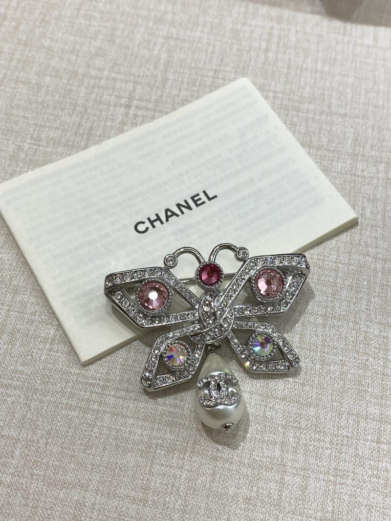 Chanel Brooch YCB81001