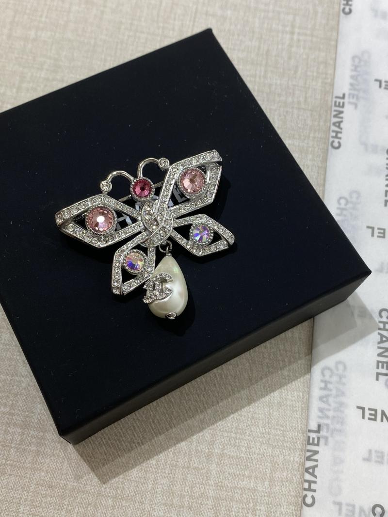 Chanel Brooch YCB81001
