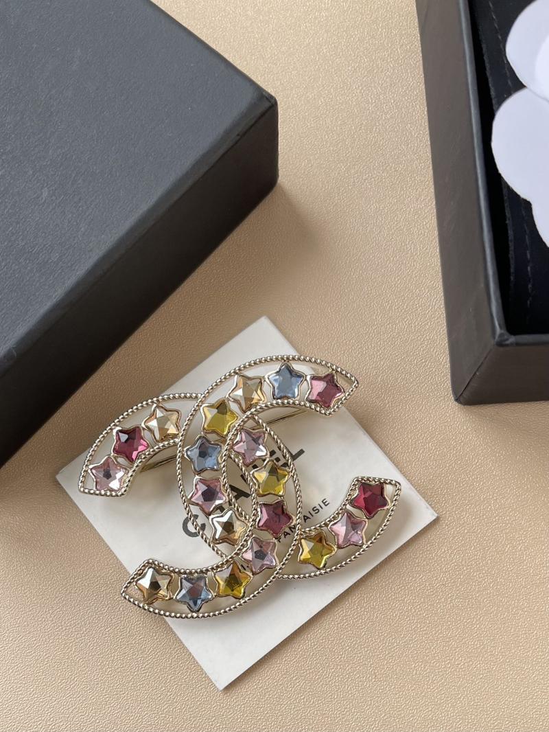 Chanel Brooch YCB81109