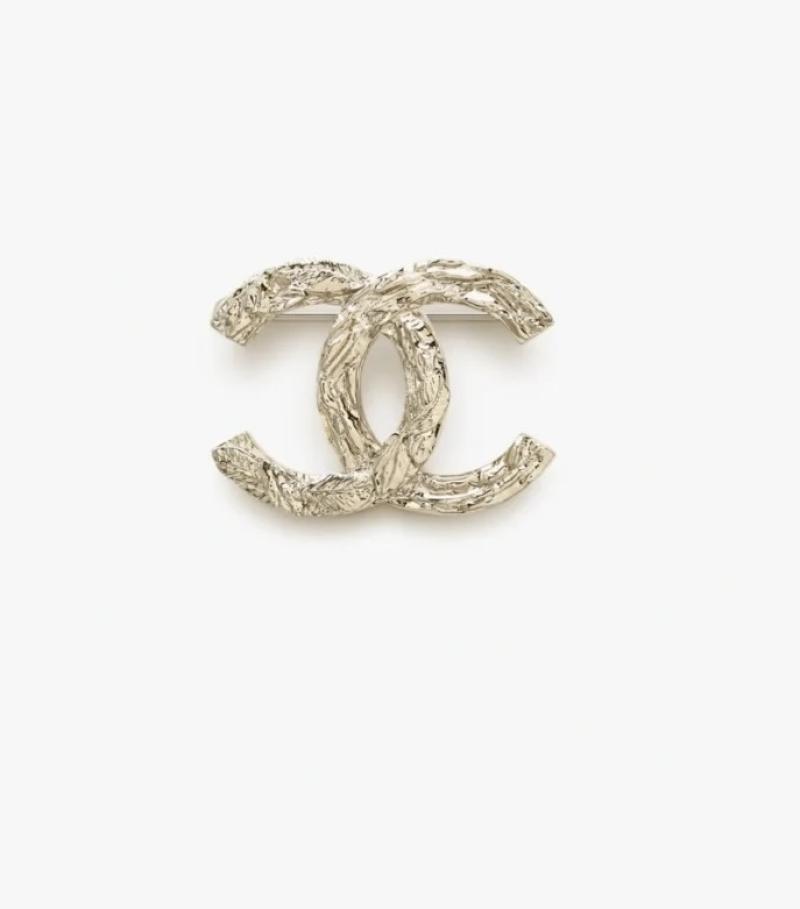 Chanel Brooch YCB81113