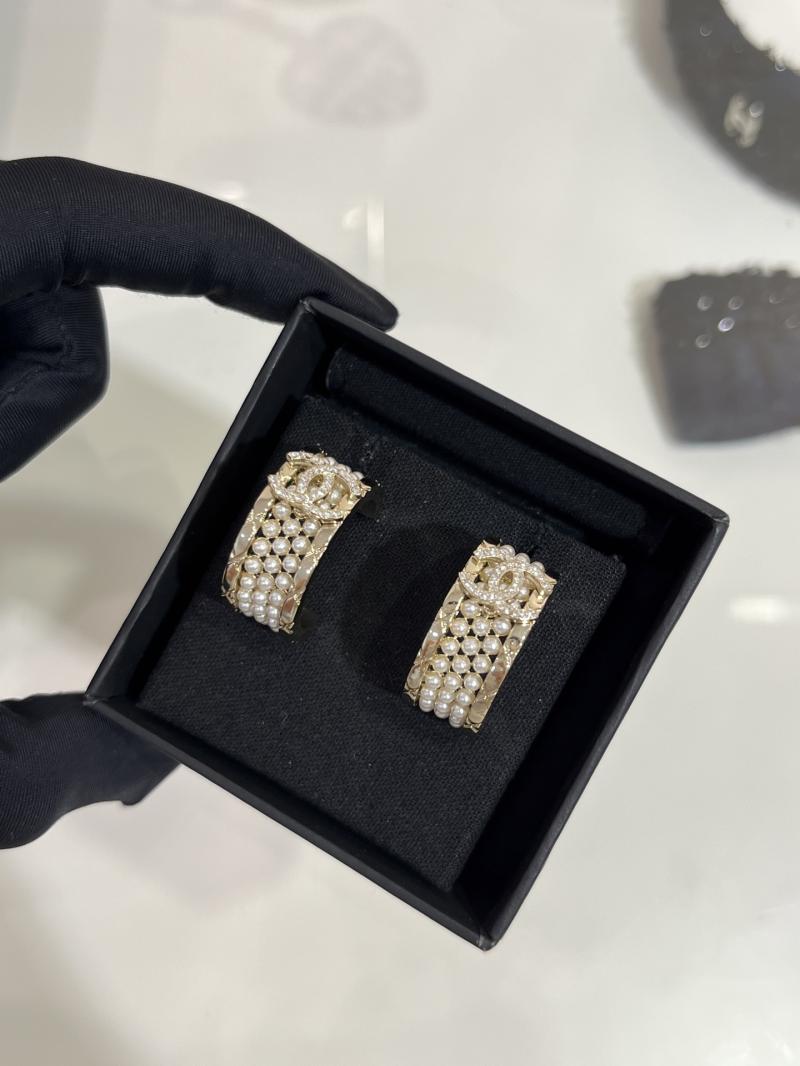 Chanel Earrings YCE72007