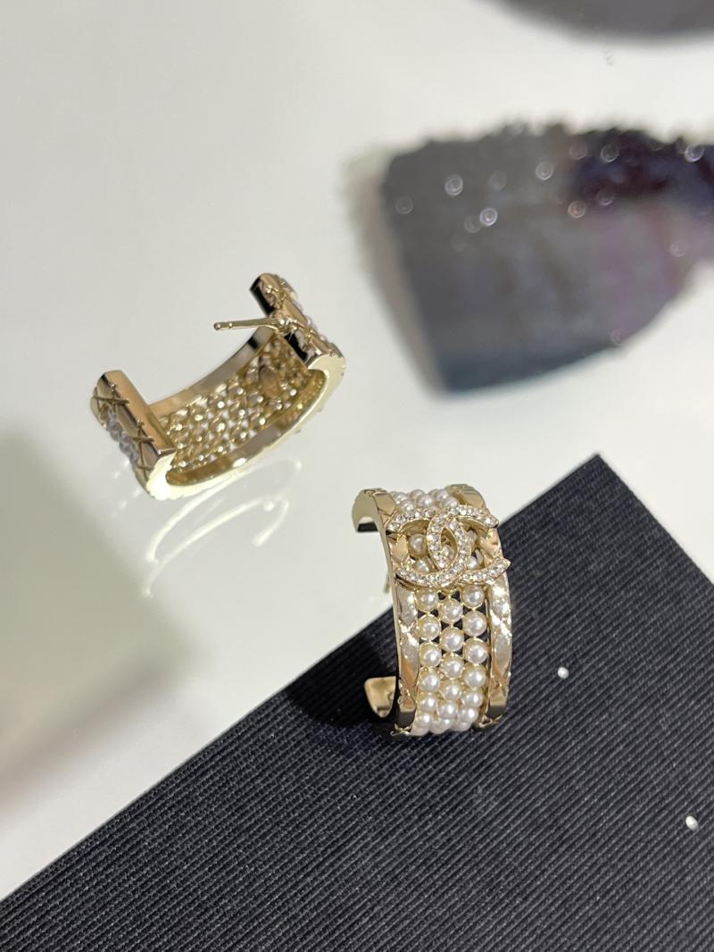 Chanel Earrings YCE72007