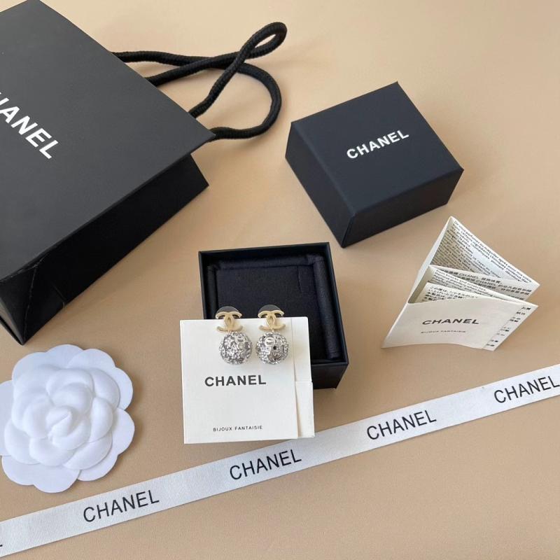 Chanel Earrings YCE81005