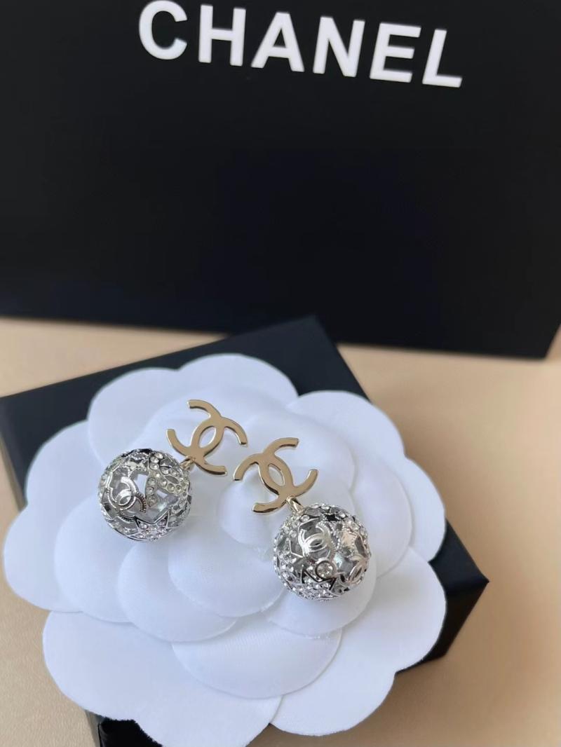 Chanel Earrings YCE81005