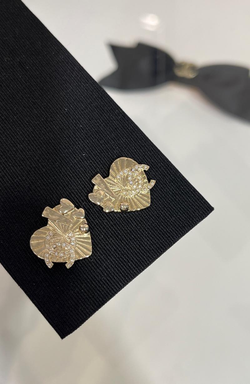 Chanel Earrings YCE81006