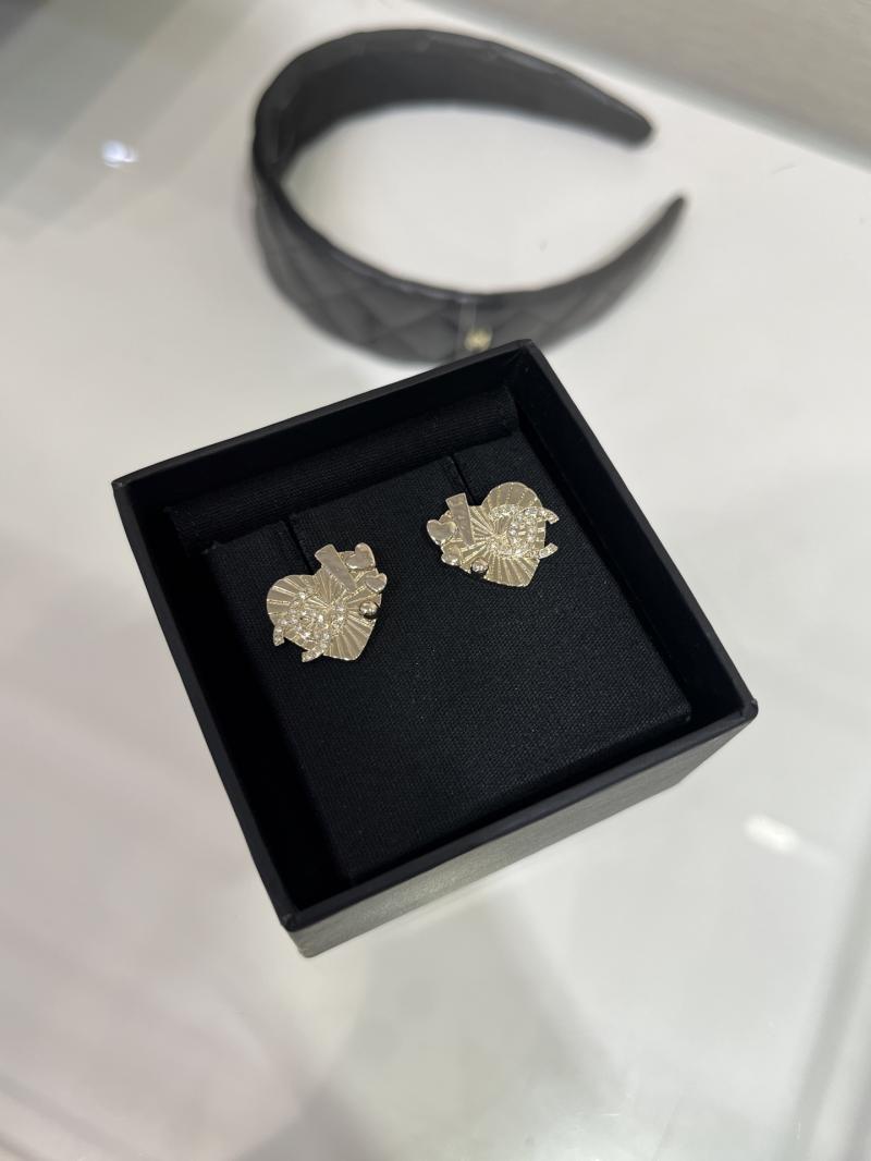 Chanel Earrings YCE81006