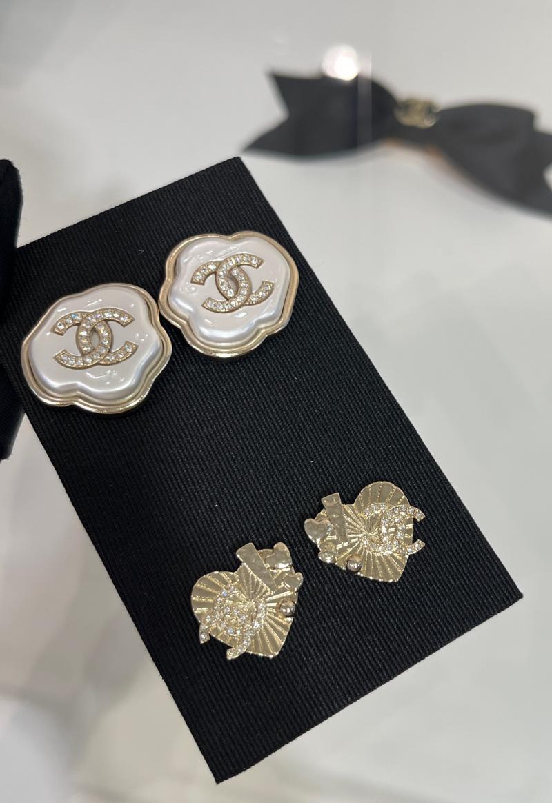 Chanel Earrings YCE81006