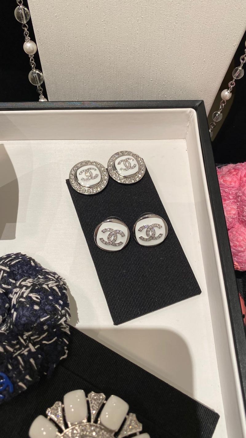 Chanel Earrings YCN81201