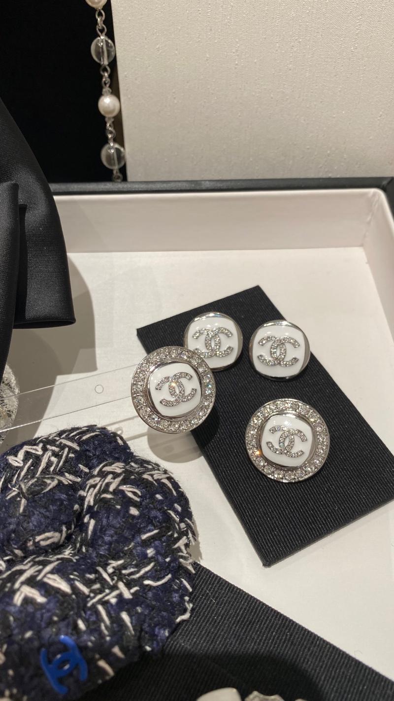 Chanel Earrings YCN81201