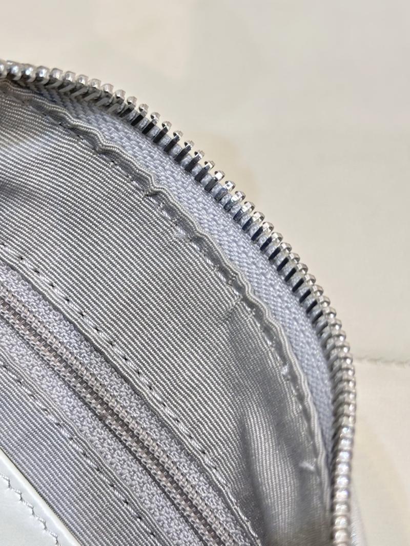 Chanel Lambskin Large Hobo Bag Silver AS5302