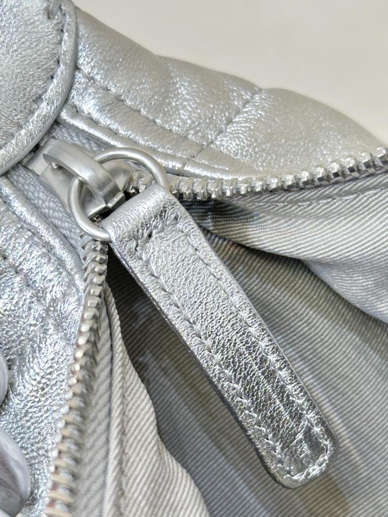 Chanel Lambskin Large Hobo Bag Silver AS5302