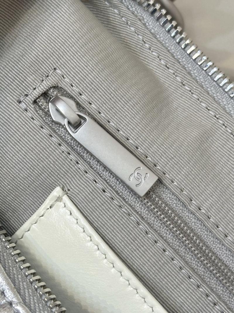 Chanel Lambskin Large Hobo Bag Silver AS5302