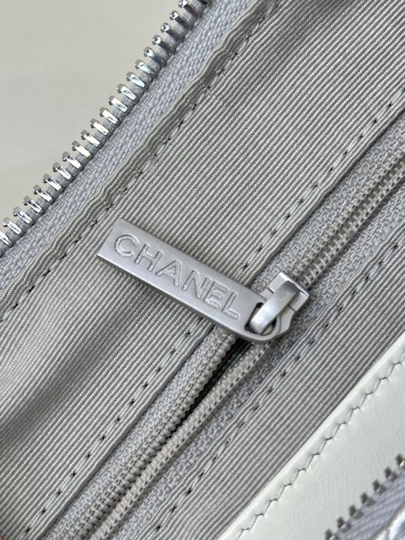 Chanel Lambskin Large Hobo Bag Silver AS5302