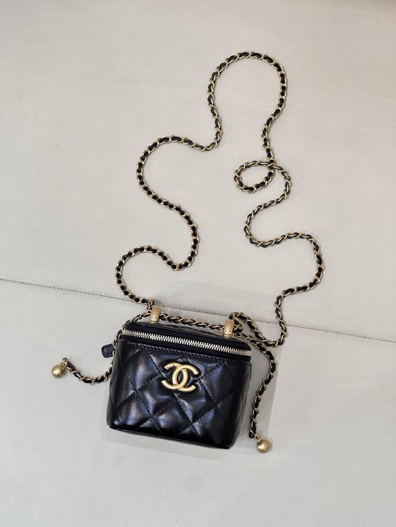 Chanel Lambskin Vanity With Chain Black AP2292