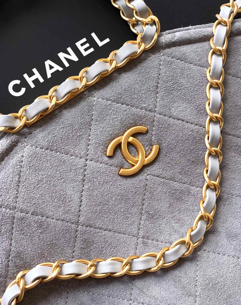 Chanel Large Suede Shoulder Bag Grey AS81701
