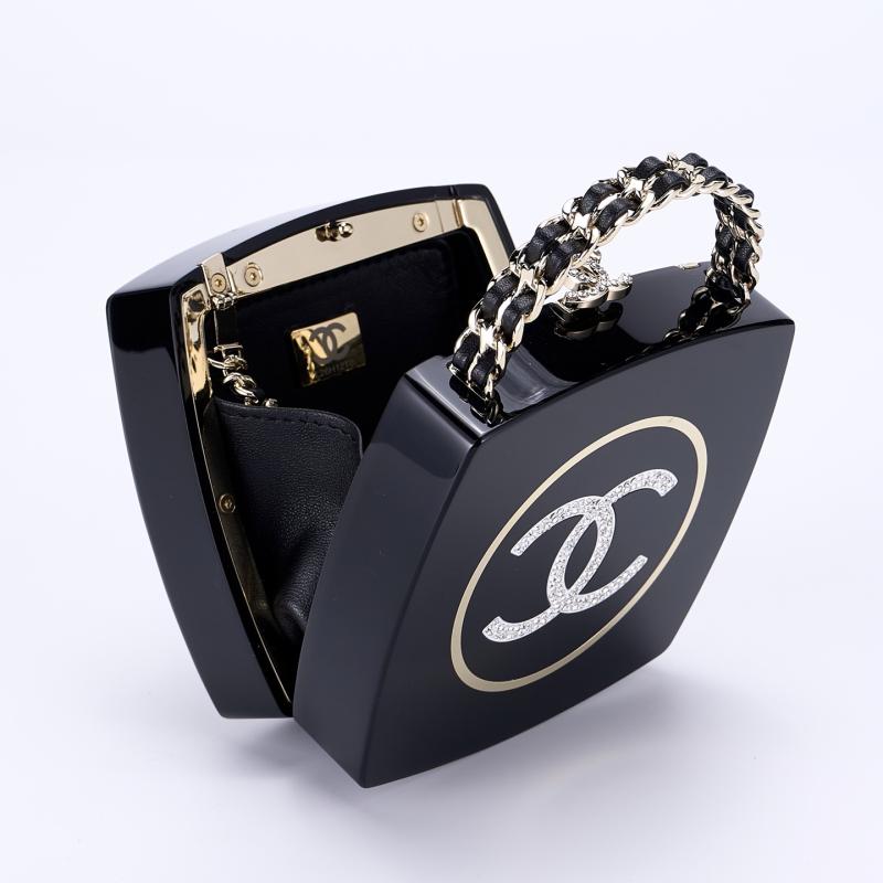 Chanel Makeup Palette Minaudiere AS5652