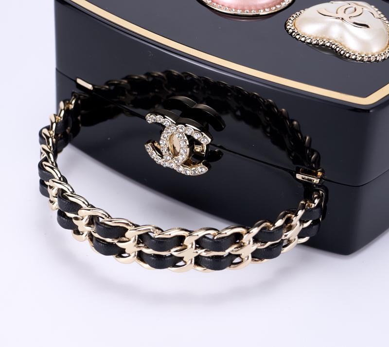 Chanel Makeup Palette Minaudiere AS5652