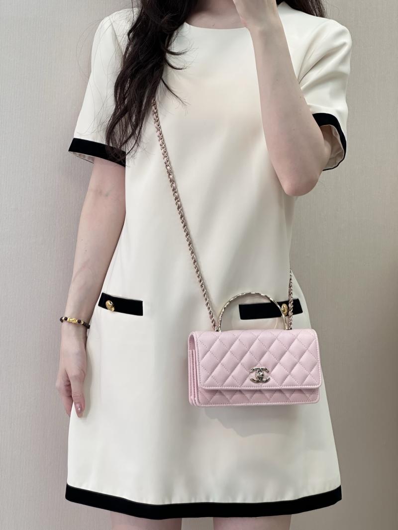 Chanel Mini Flap Bag with Top Handle Pink AP4621