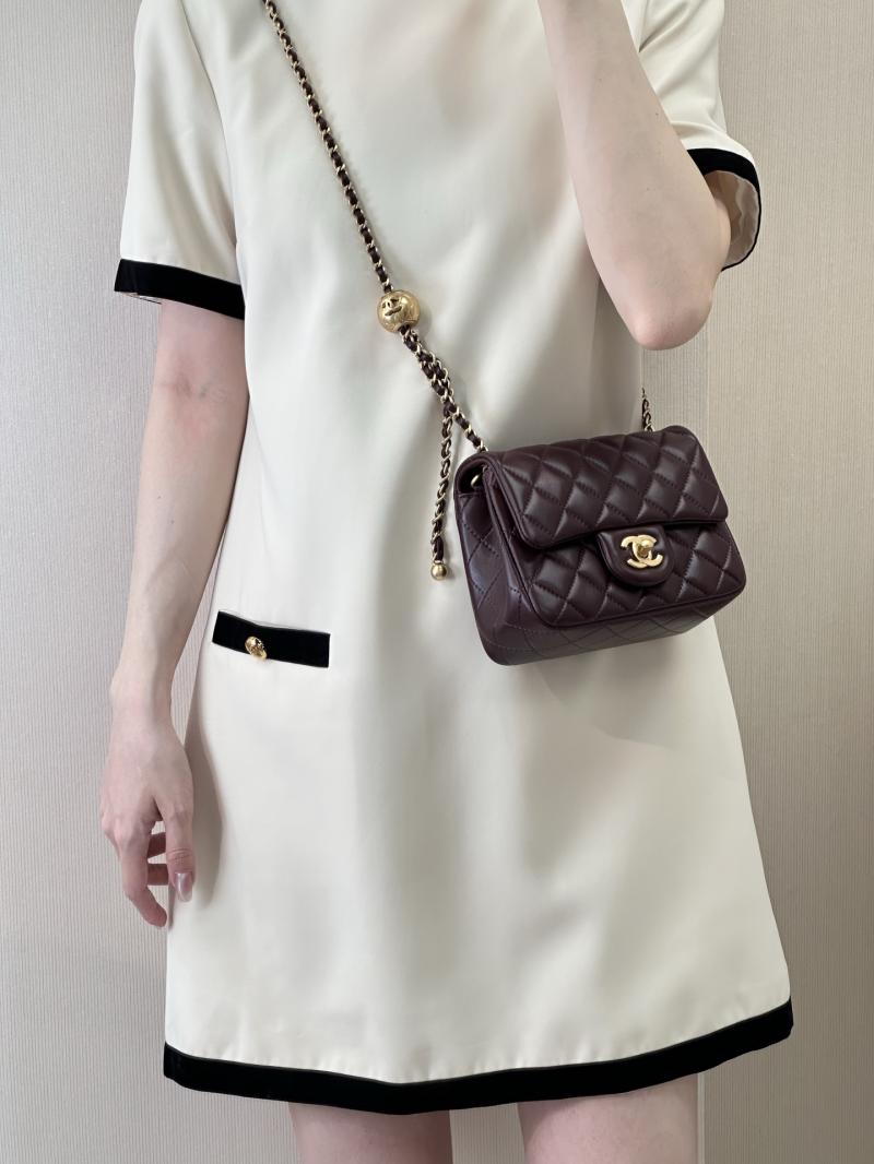 Chanel Mini Lambskin Flap Bag Burgundy AS1786