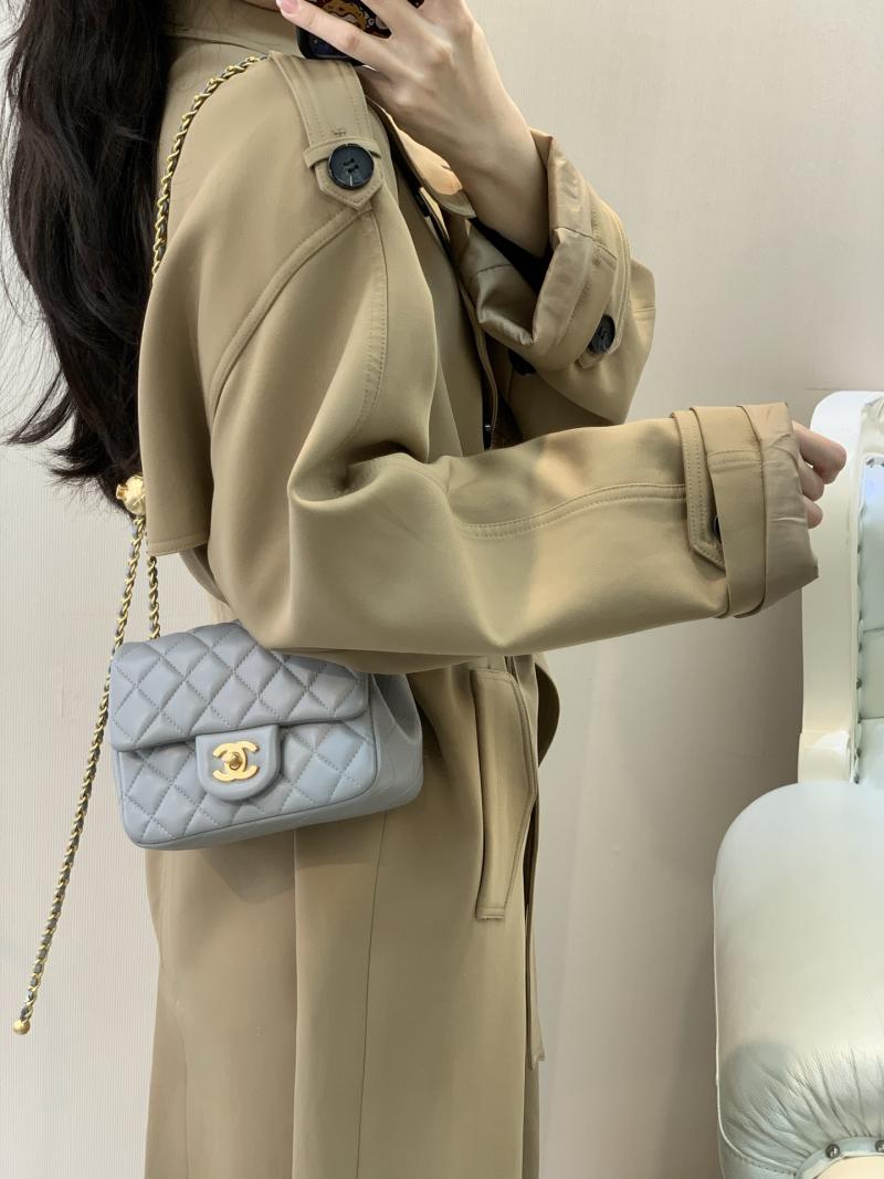 Chanel Mini Lambskin Flap Bag Grey AS1786