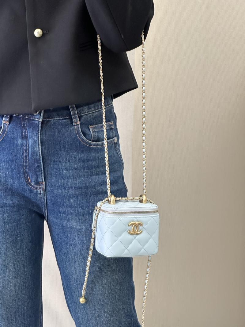 Chanel Mini Vanity With Chain Blue AP2292