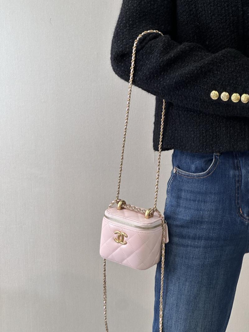 Chanel Mini Vanity With Chain Pink AP2292