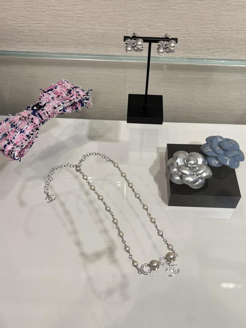 Chanel Necklace YCN81004