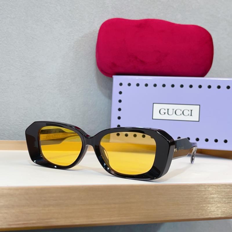 Gucci Sunglasses GG1531SK