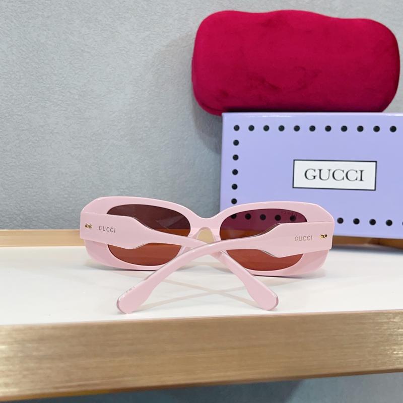 Gucci Sunglasses GG1531SK
