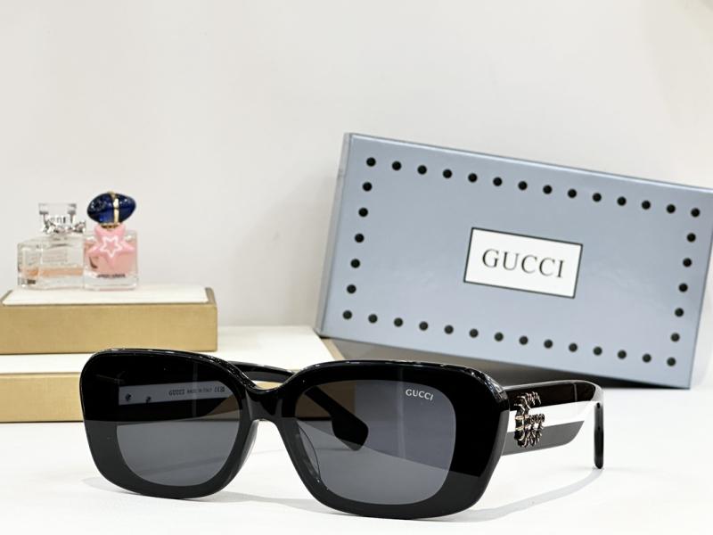 Gucci Sunglasses GG1641